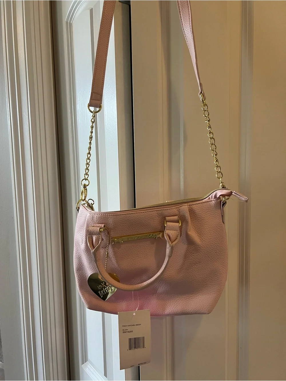 Betsey Johnson chic pale